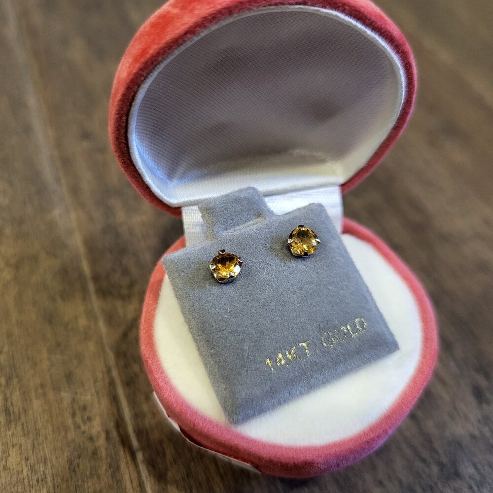 Brand New 14K Yellow Gold Citrine Earrings For Sale